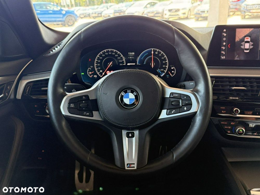 BMW Seria 5 - 23