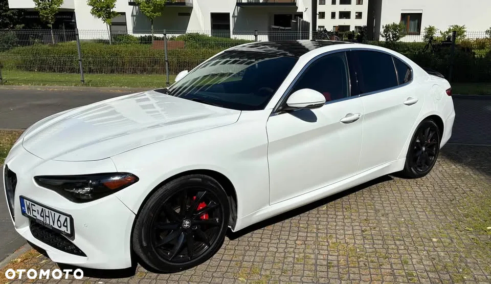 Alfa Romeo Giulia - 7