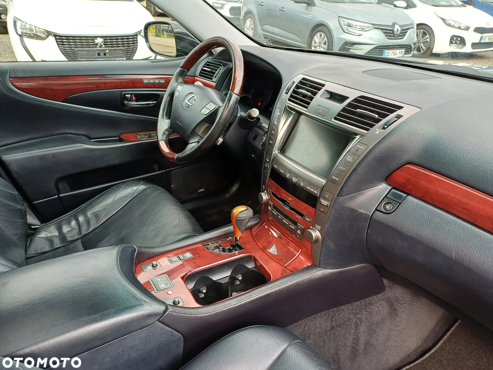 Lexus LS 460 Prestige - 10