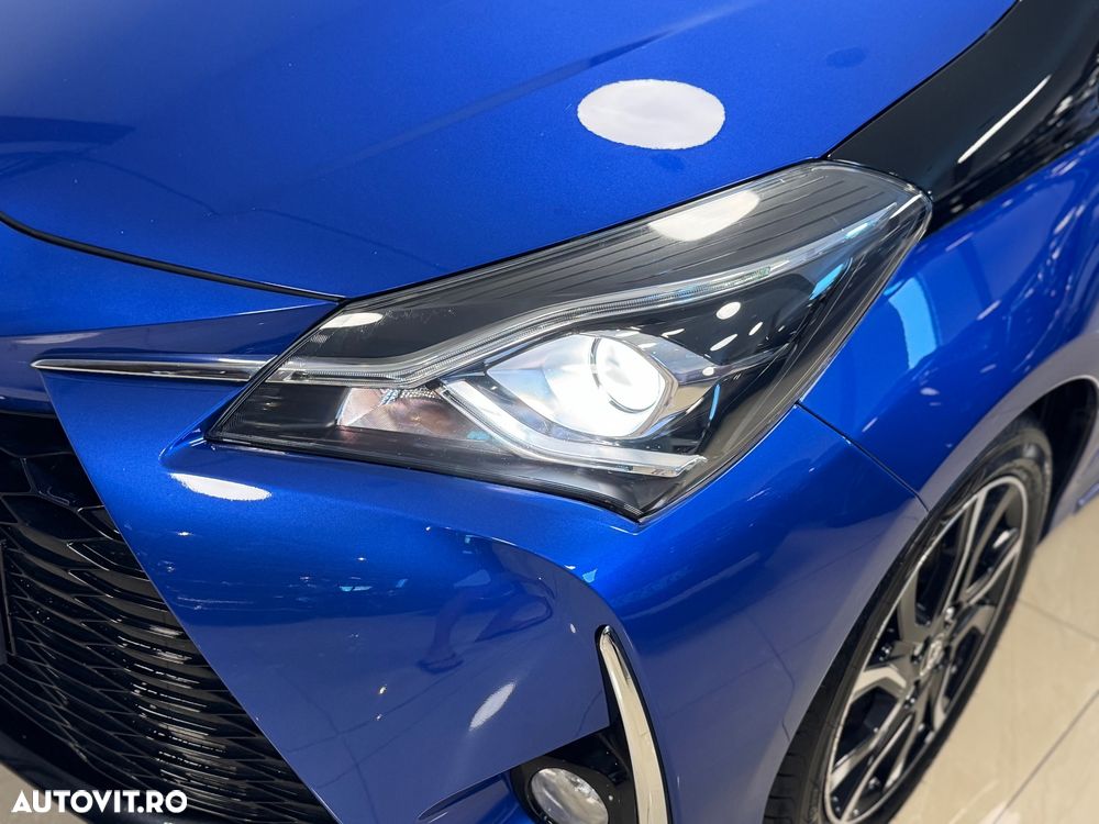 Toyota Yaris 1.5 VVT-i HSD Bi-Tone R&B - 36