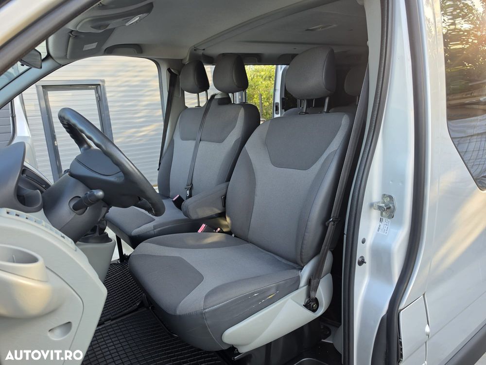 Renault Trafic Grand Passenger L2H1 Expression - 14
