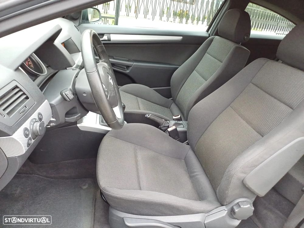 Opel Astra GTC 1.7 CDTi ecoFLEX - 5
