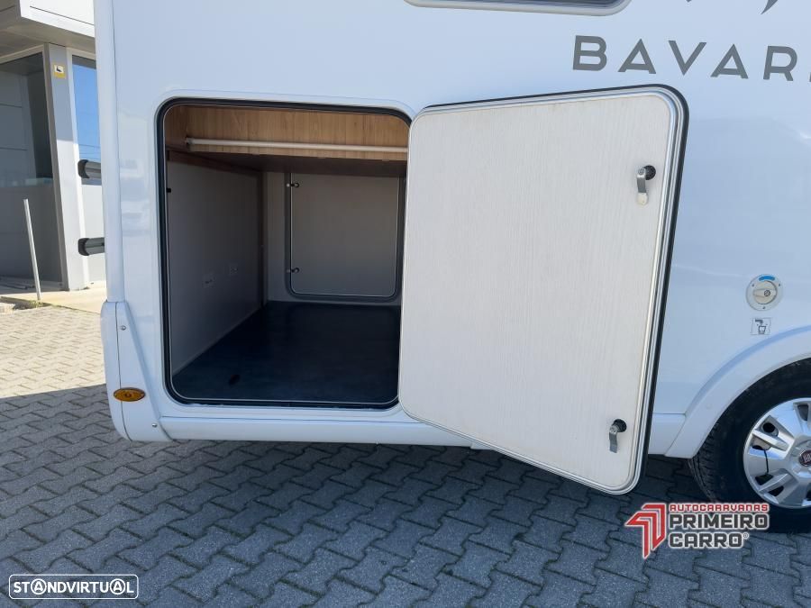 Bavaria Style I740 c.central e basculante - 40