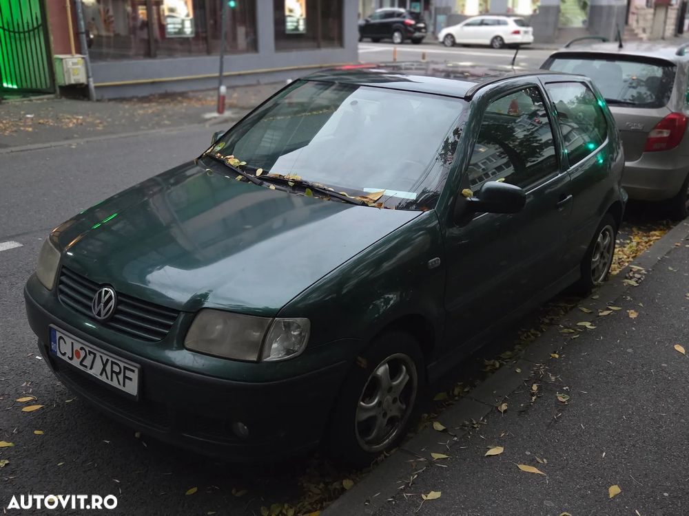 Volkswagen Polo - 2