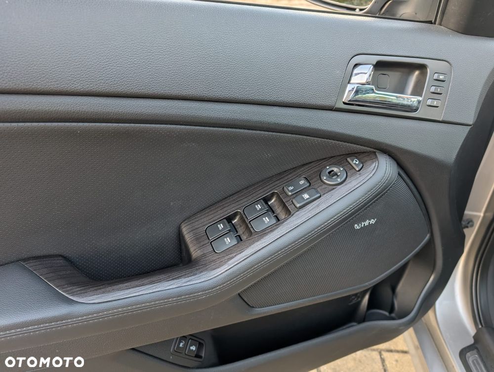 Kia Optima 1.7 CRDI EcoDynamics Edition 7 - 12