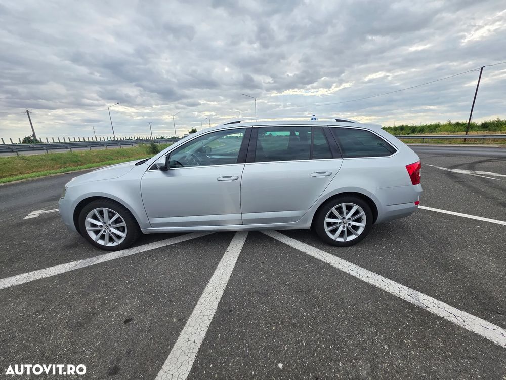 Skoda Octavia Combi Diesel 2.0 TDI DSG Style - 5
