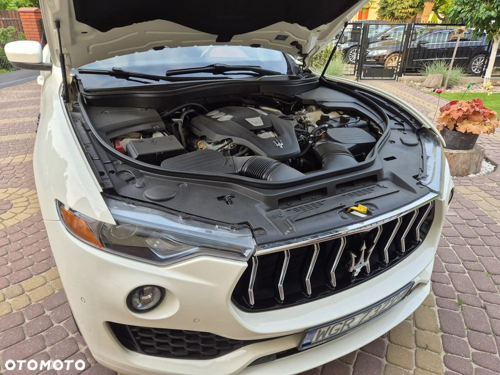 Maserati Levante - 14