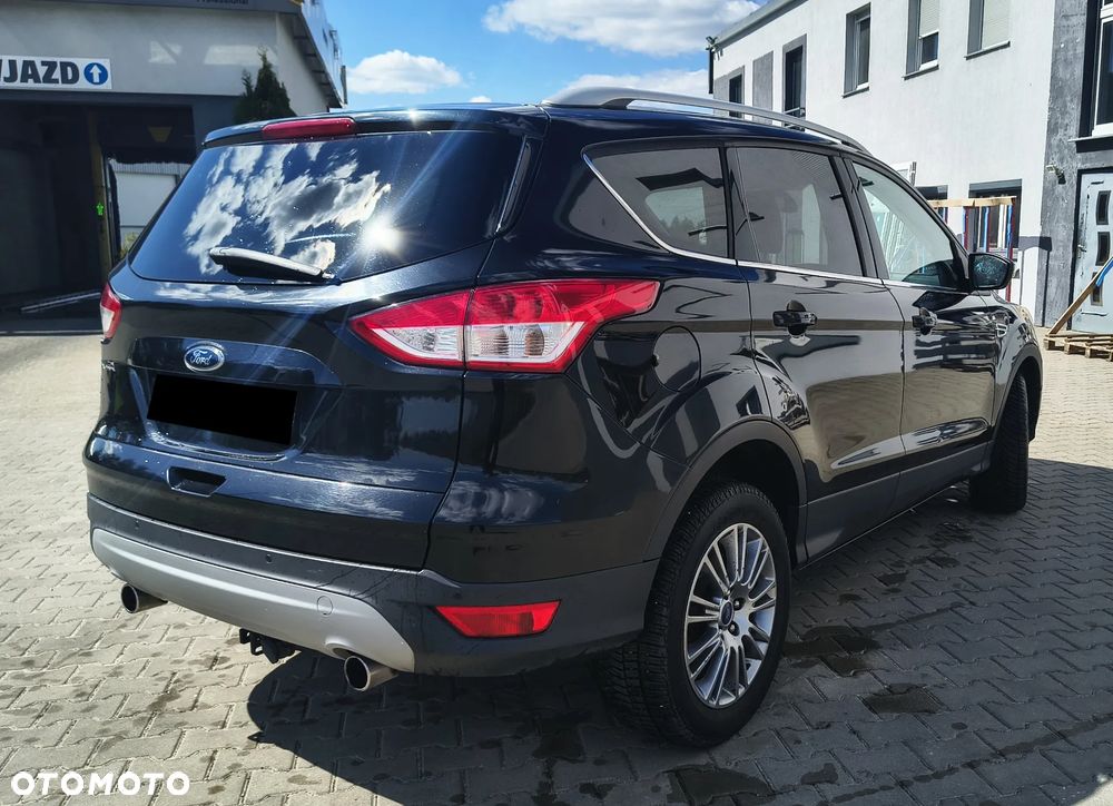 Ford Kuga 2.0 TDCi 2x4 Titanium - 1