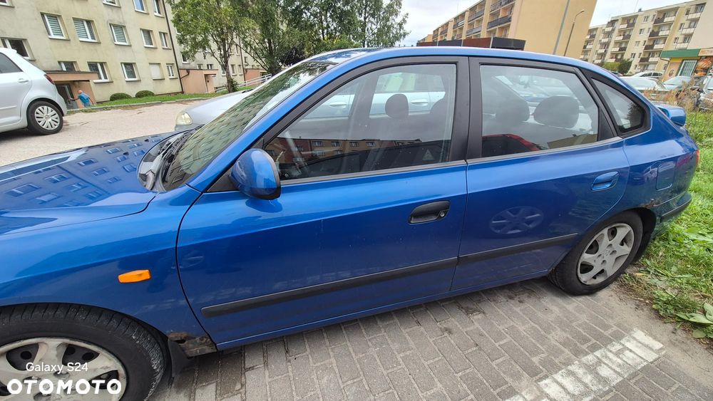 Hyundai Elantra - 3