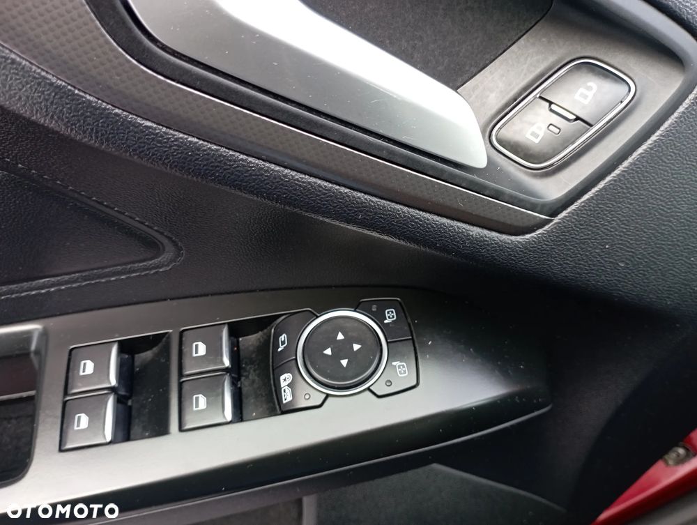 Ford Focus 1.0 EcoBoost Titanium ASS - 25