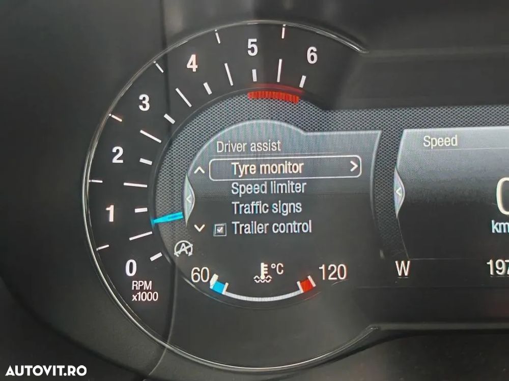 Ford S-Max 2.0 EcoBlue ST-Line - 28