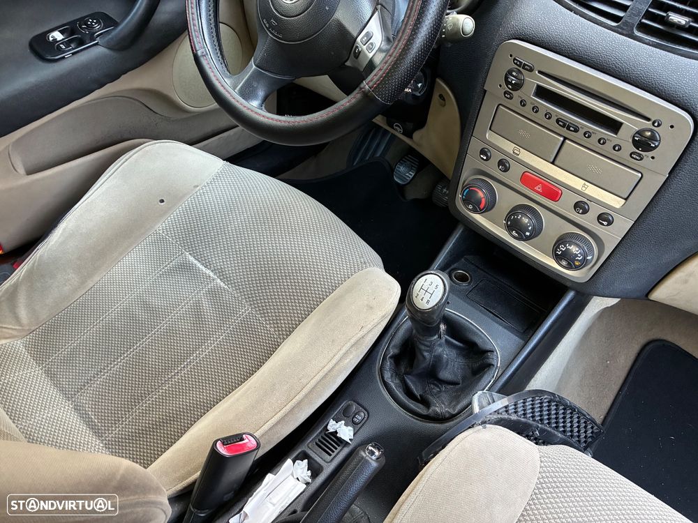 Alfa Romeo 147 1.6 TS Progression - 7