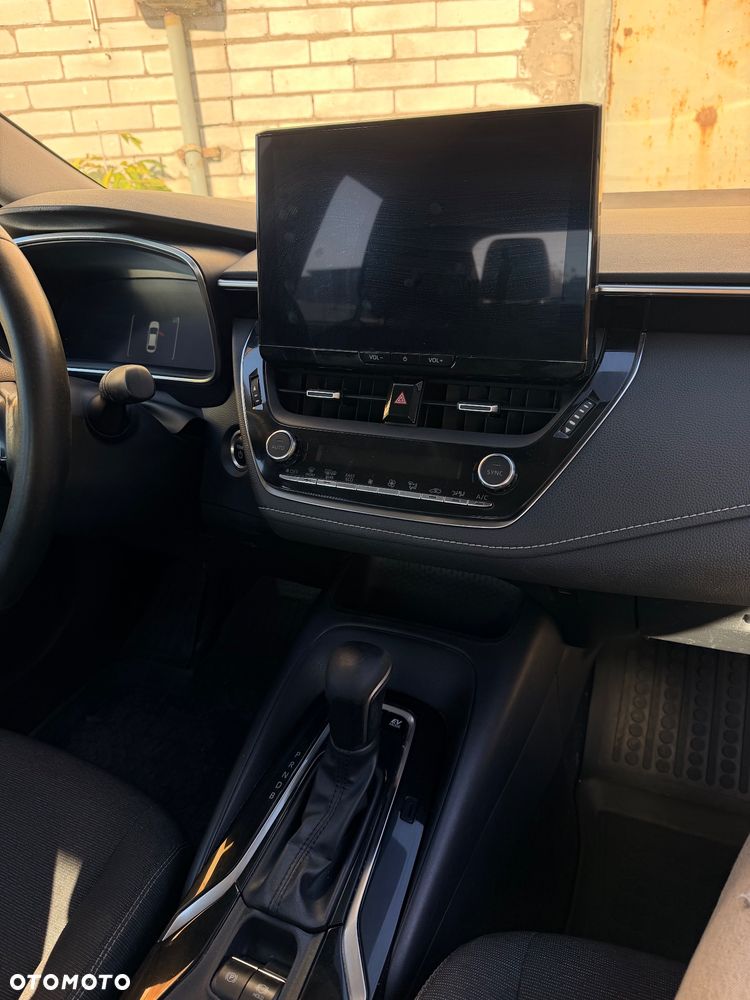 Toyota Corolla 1.8 Hybrid Comfort - 13