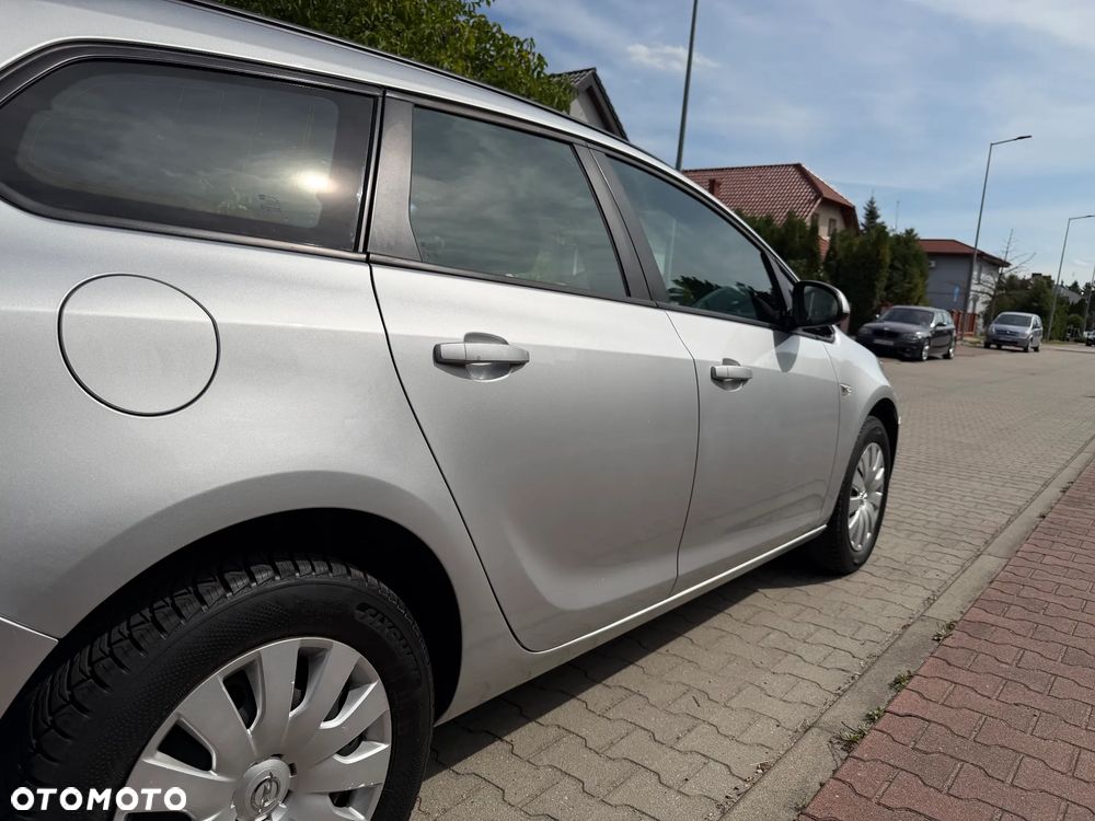 Opel Astra - 13