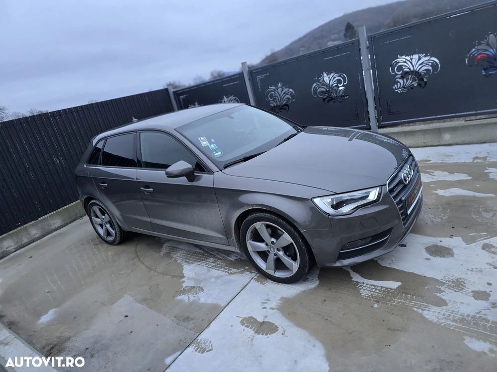 Audi A3 2.0 TDI Sportback quattro S tronic sport - 4