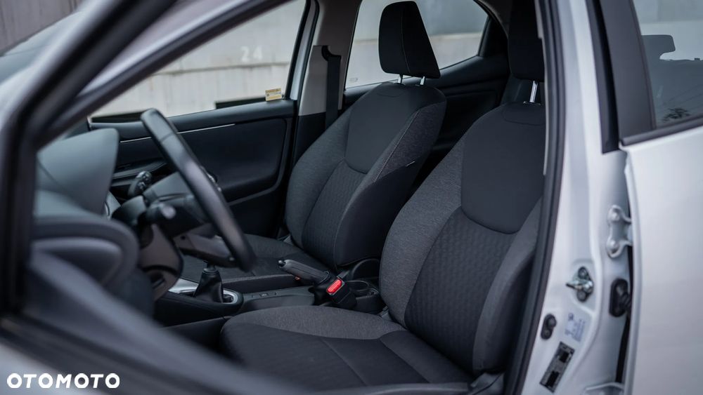 Toyota Yaris - 9