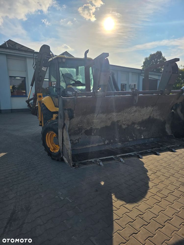 Volvo BL71 - 6