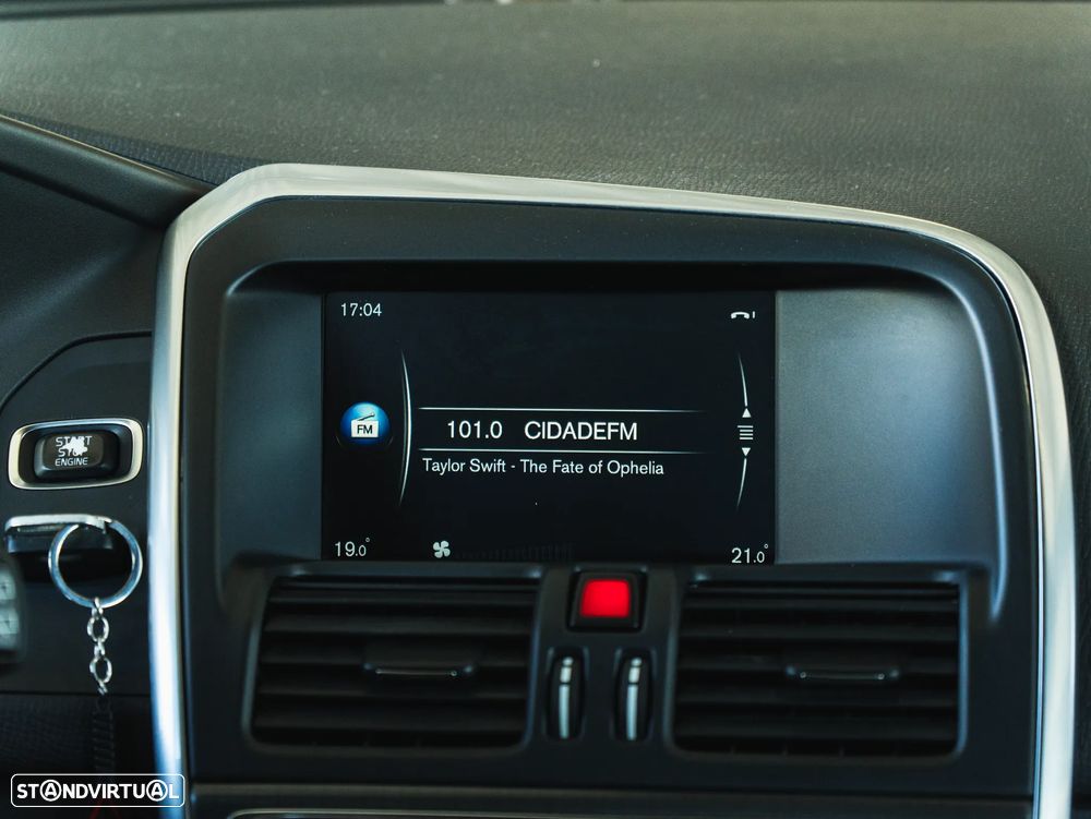 Volvo XC 60 D4 Geartronic Summum - 21