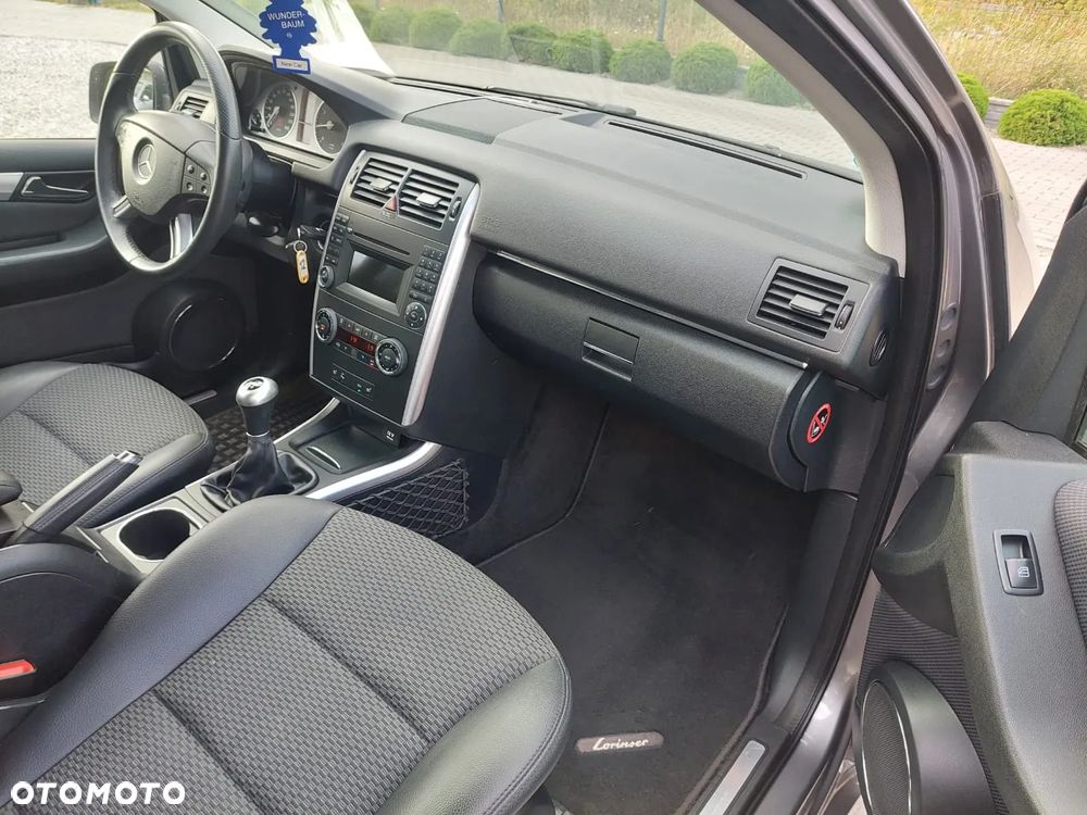 Mercedes-Benz Klasa B 160 BlueEffICIENCY - 8