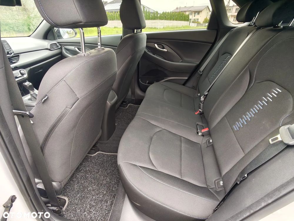 Hyundai i30 1.4 GO Plus - 13