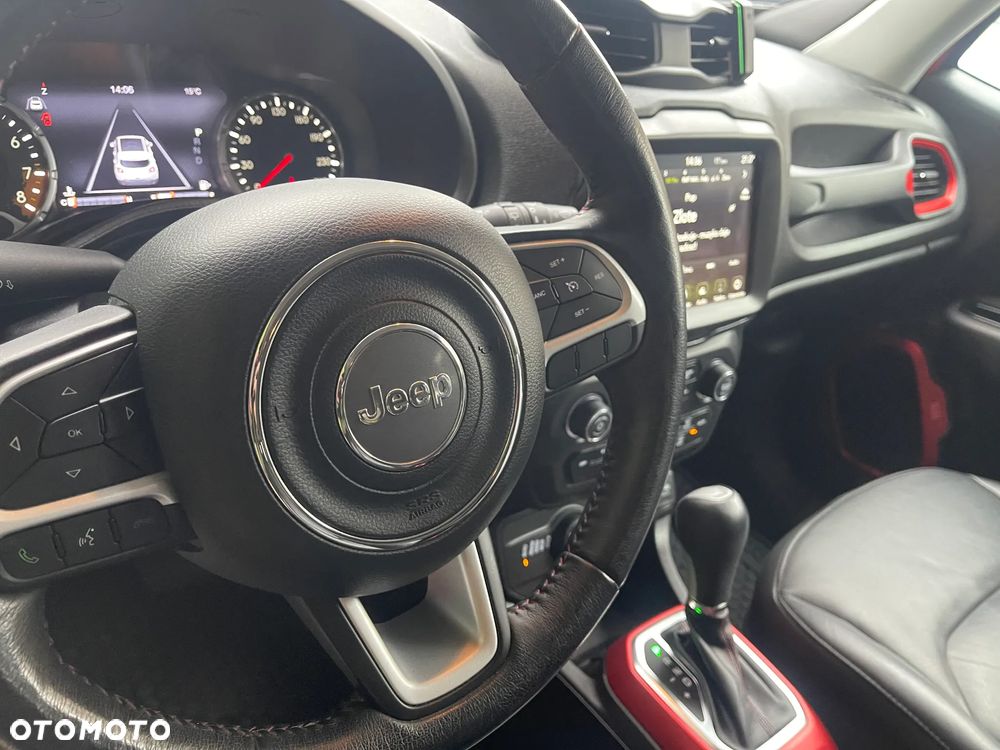 Jeep Renegade - 11