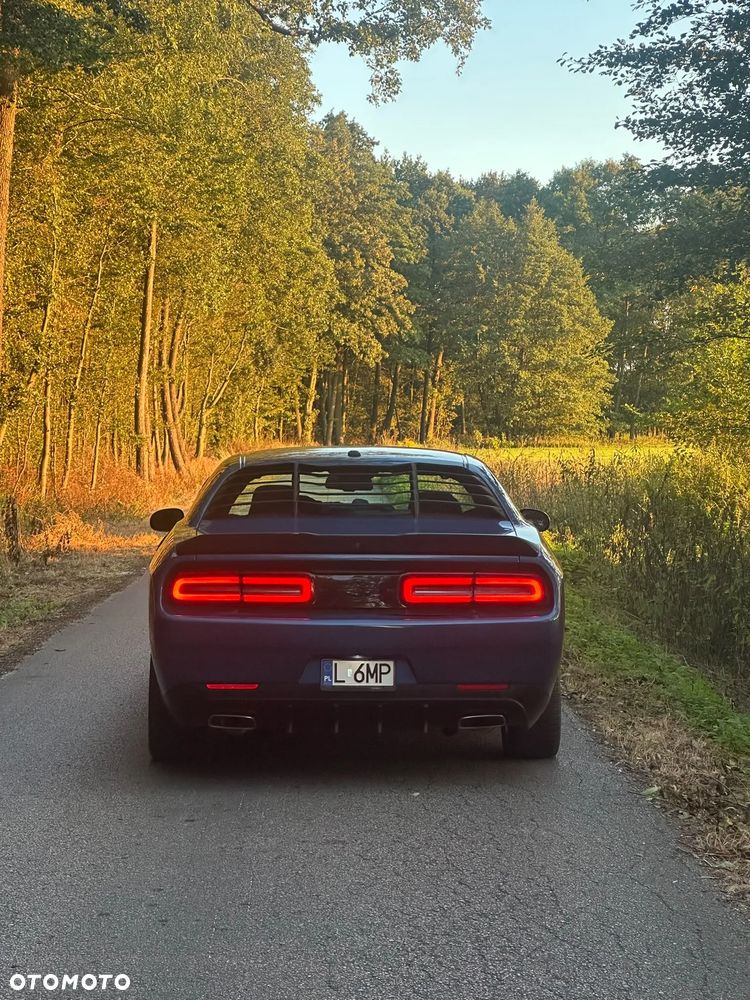 Dodge Challenger 5.7 R/T - 15
