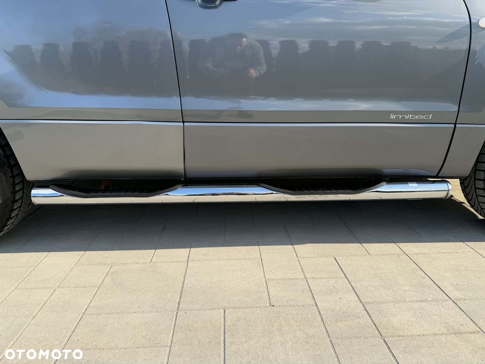 Suzuki Grand Vitara 2.0 Comfort Limited - 26
