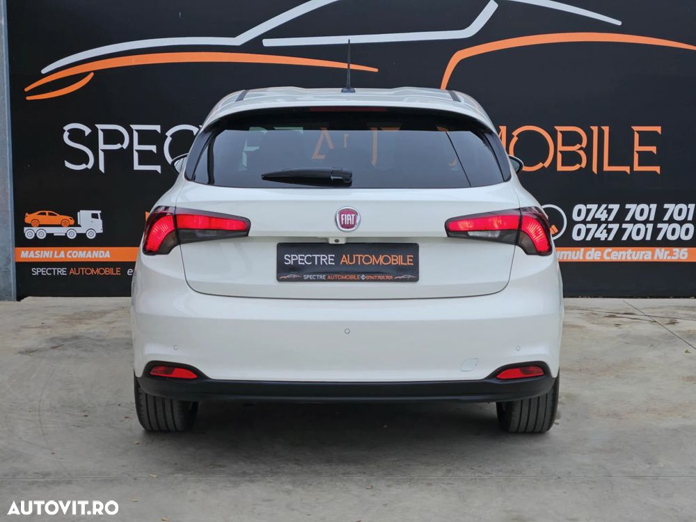 Fiat Tipo 1.6 MultiJet DCT Lounge - 6