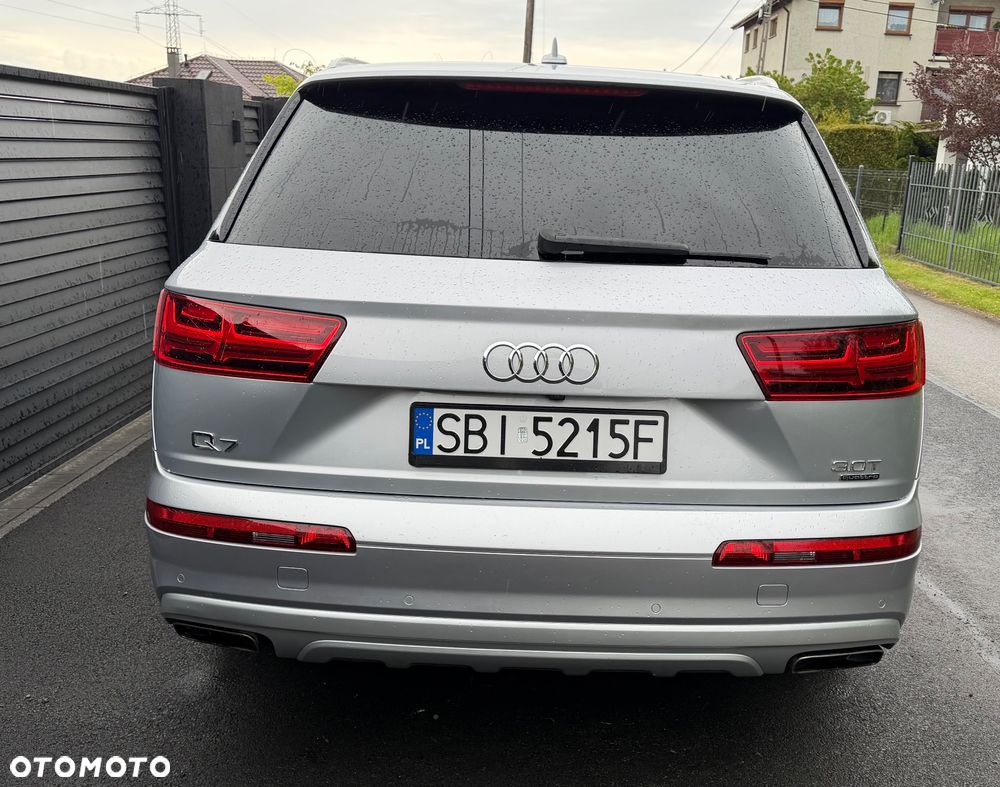 Audi Q7 - 4