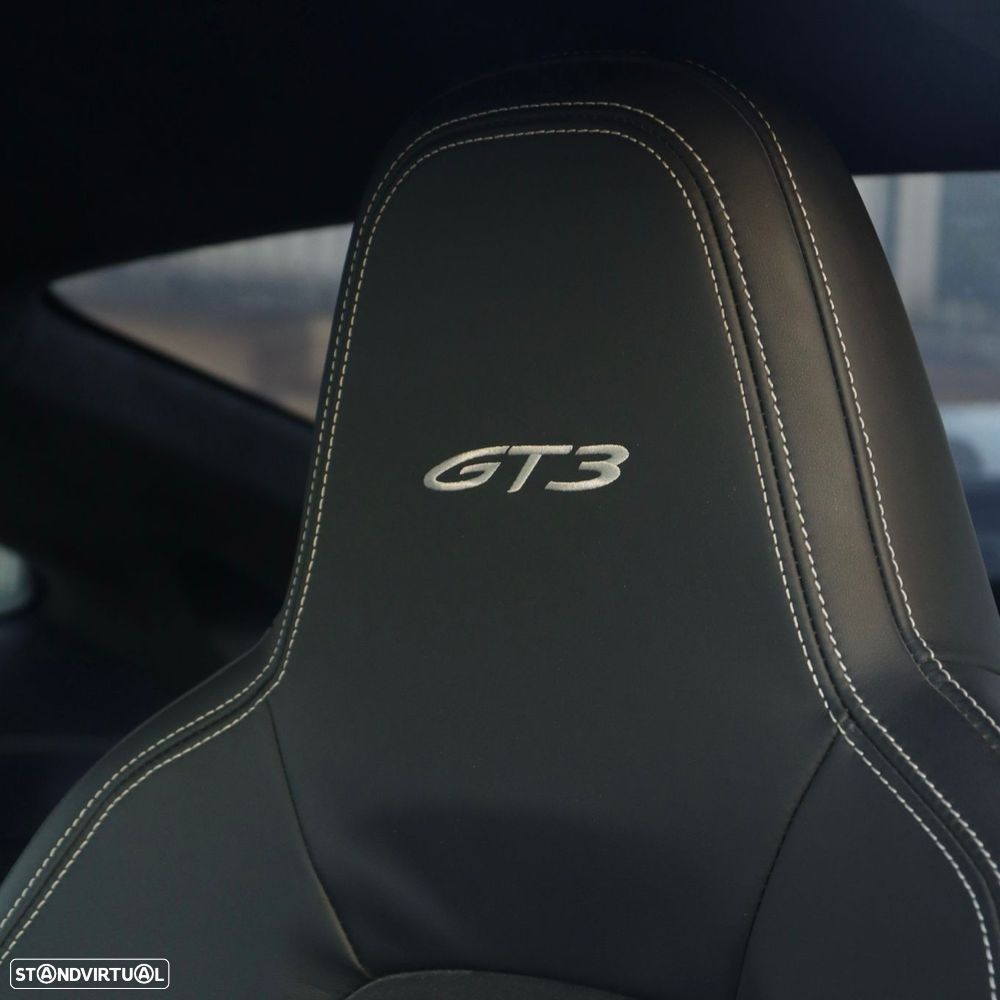 Porsche 911 (992) GT3 PDK - 35
