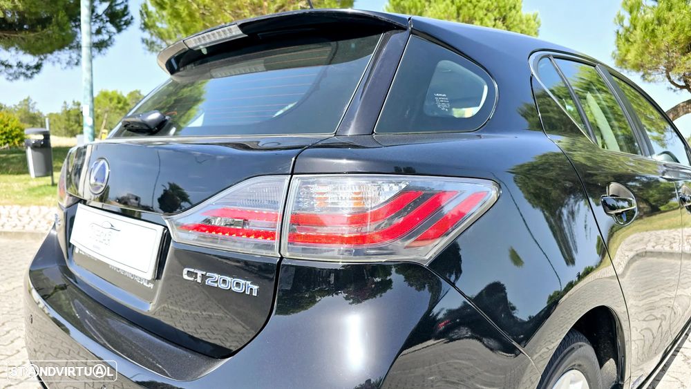 Lexus CT 200h 09 P.Dynamic - 22