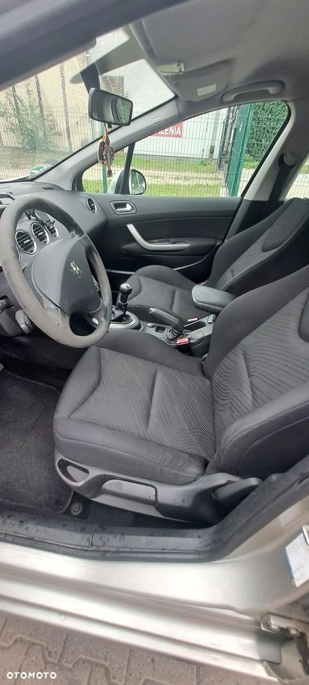 Peugeot 308 - 3