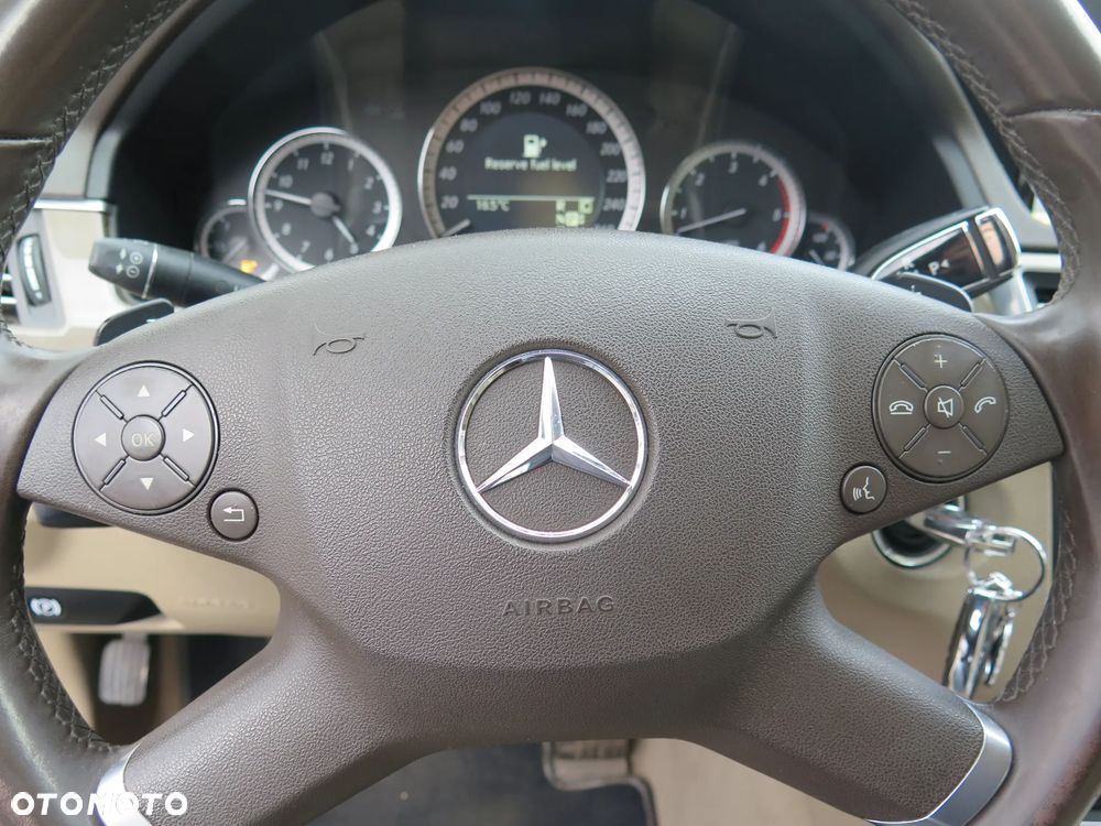 Mercedes-Benz Klasa E 350 CDI BlueEff Elegance - 19