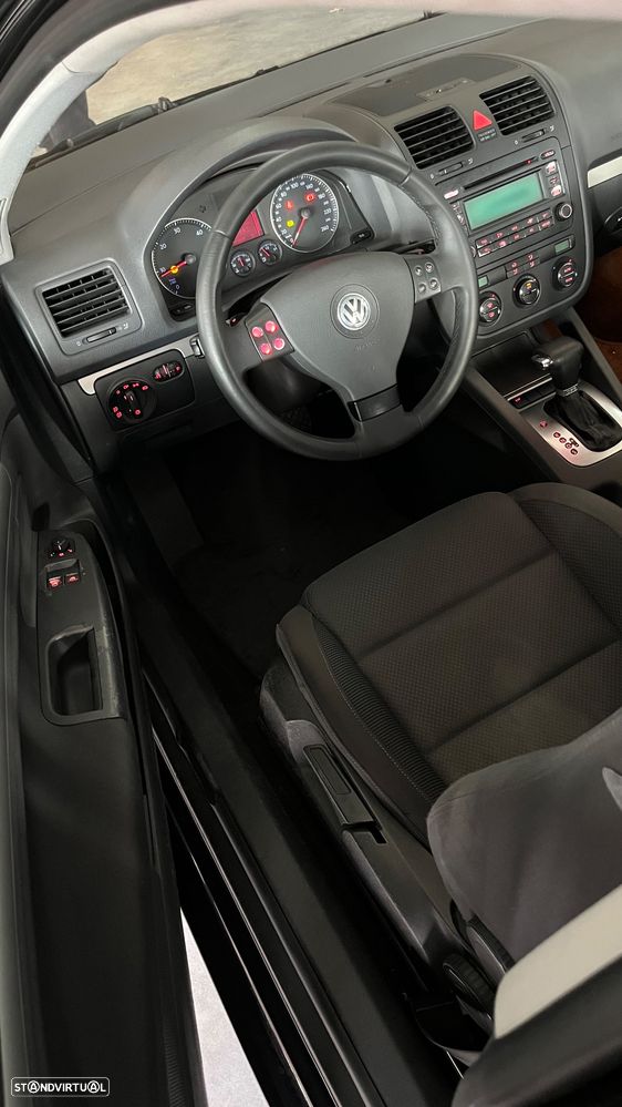 VW Golf 2.0 TDi Sport DSG - 6