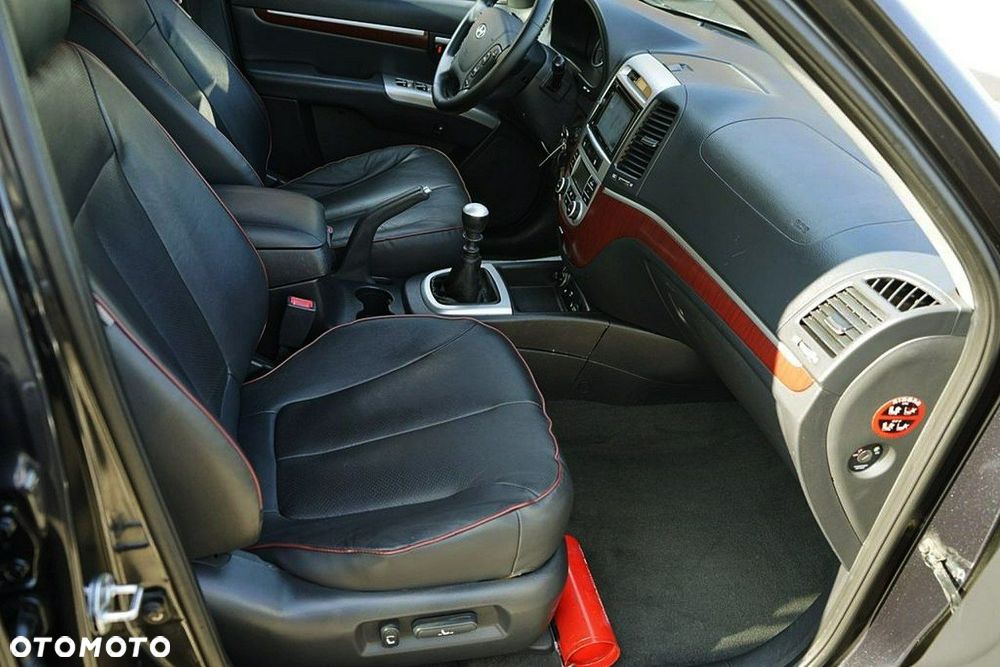 Hyundai Santa Fe - 16