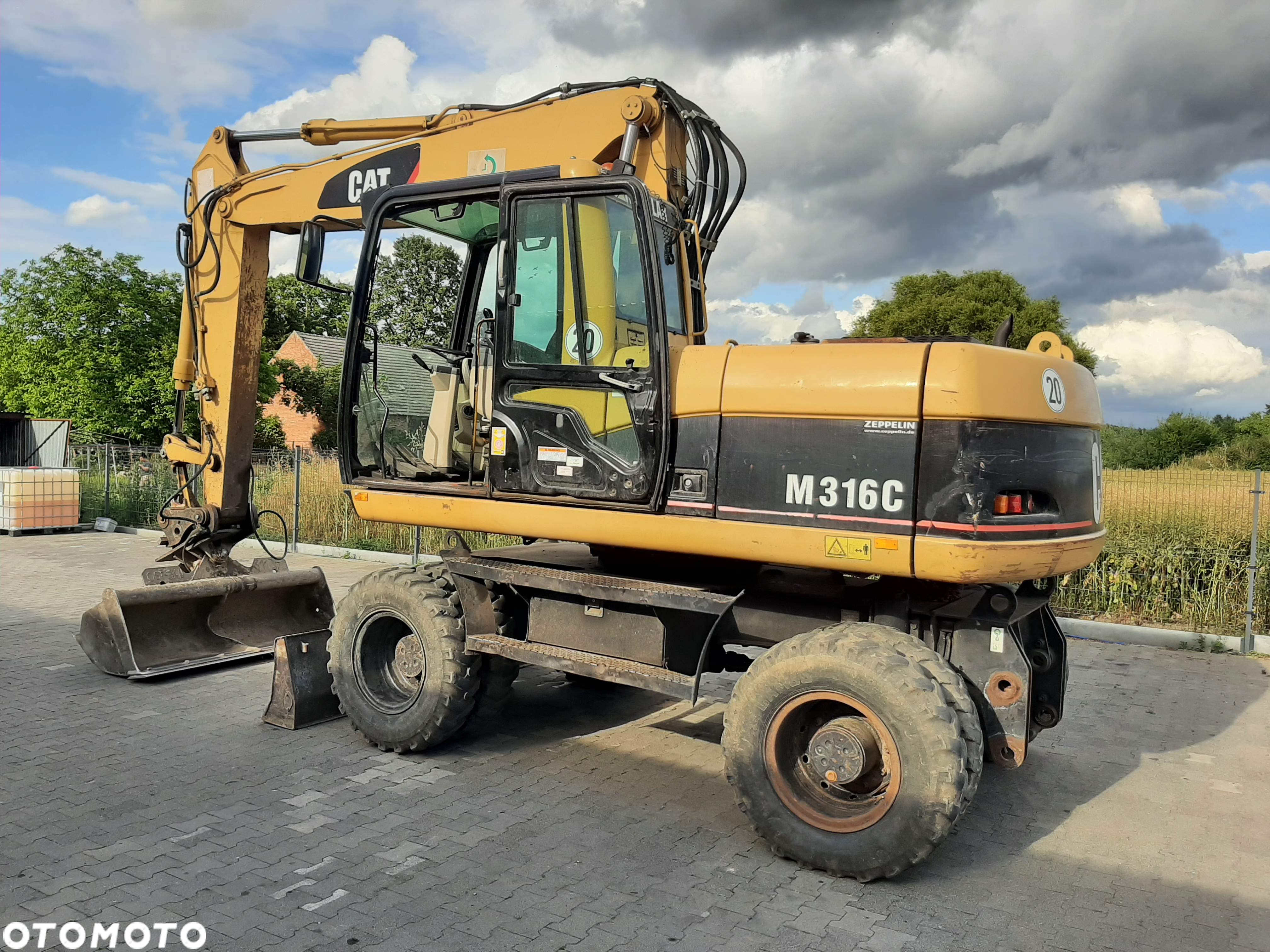 Caterpillar M316C - 6
