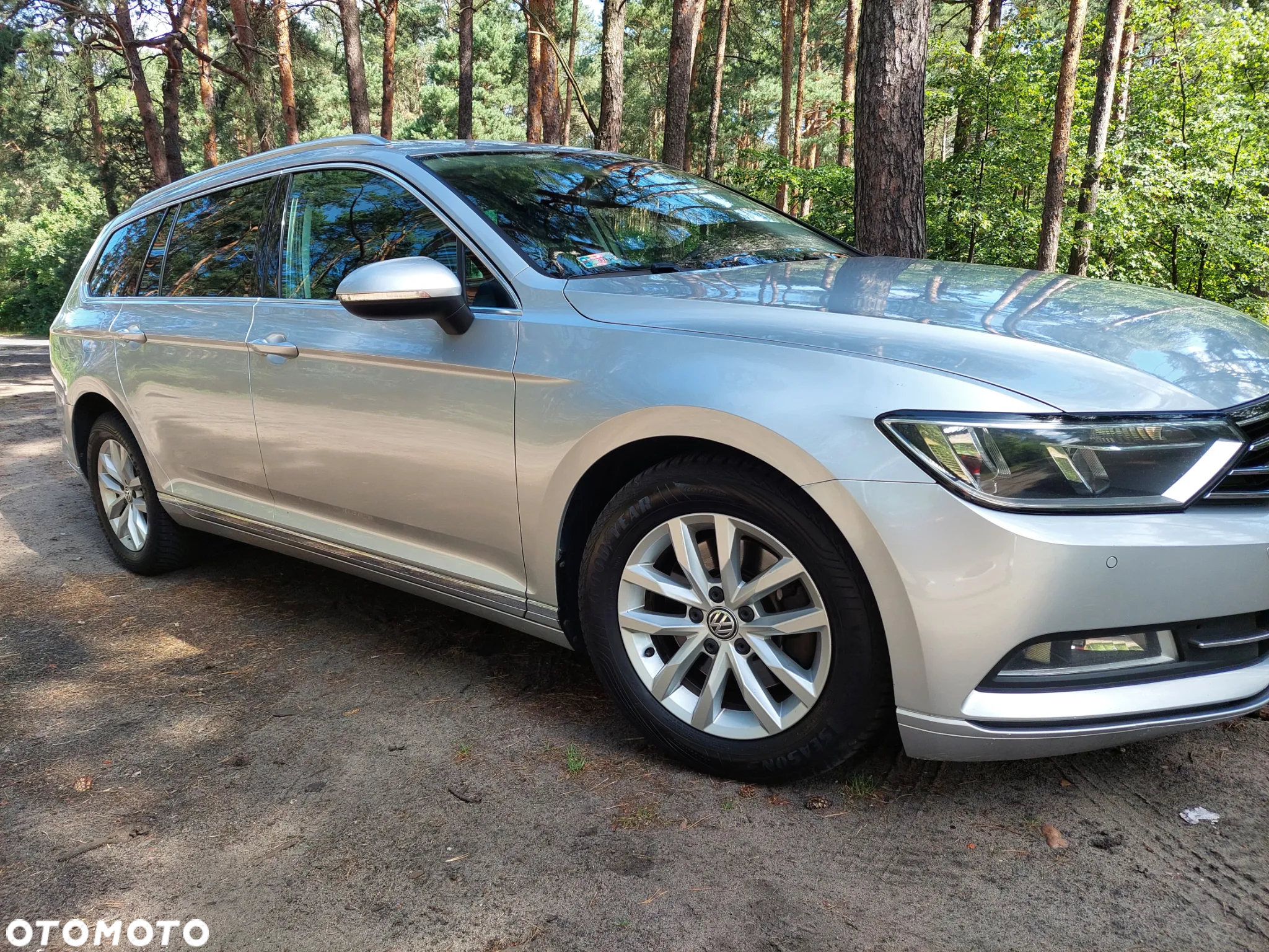 Volkswagen Passat 2.0 TDI BMT Comfortline - 15