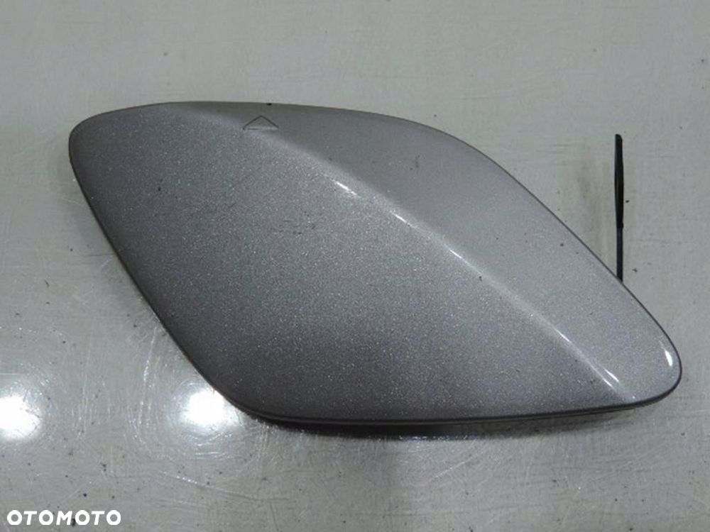 ZAŚLEPKA ZDERZAKA PRZÓD MERCEDES W176 - 1