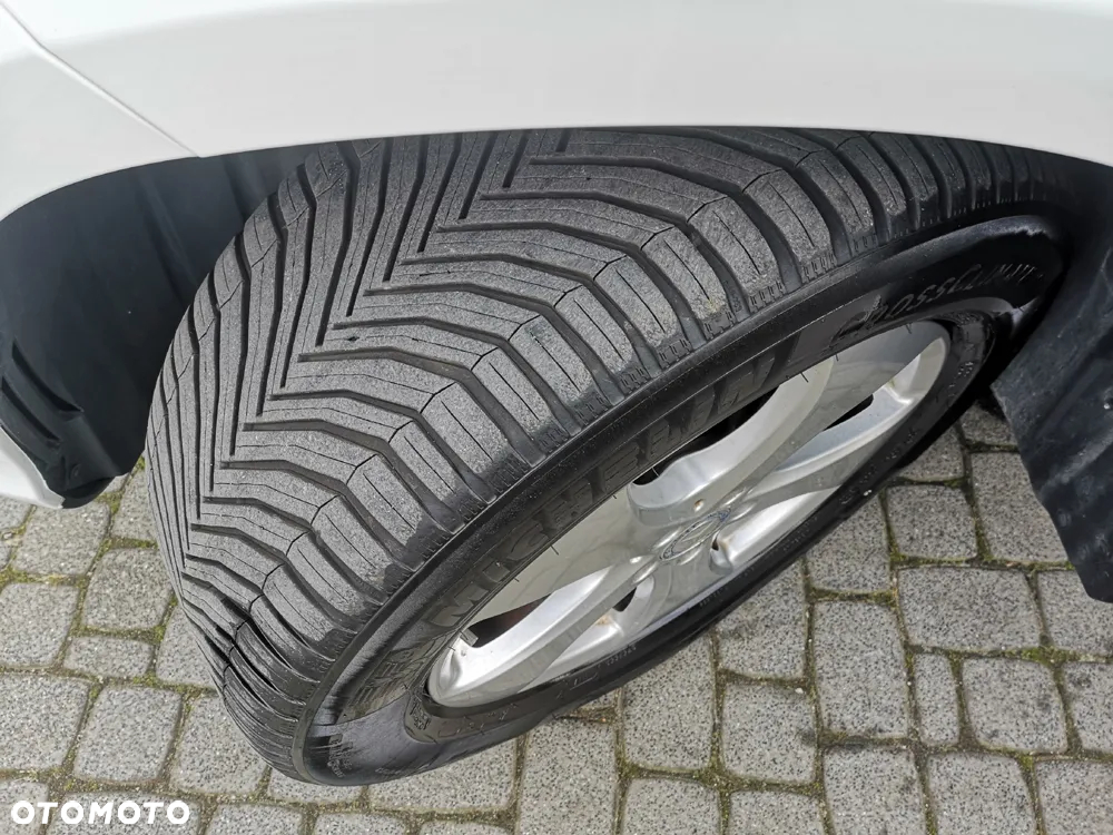Mercedes-Benz GLS - 32