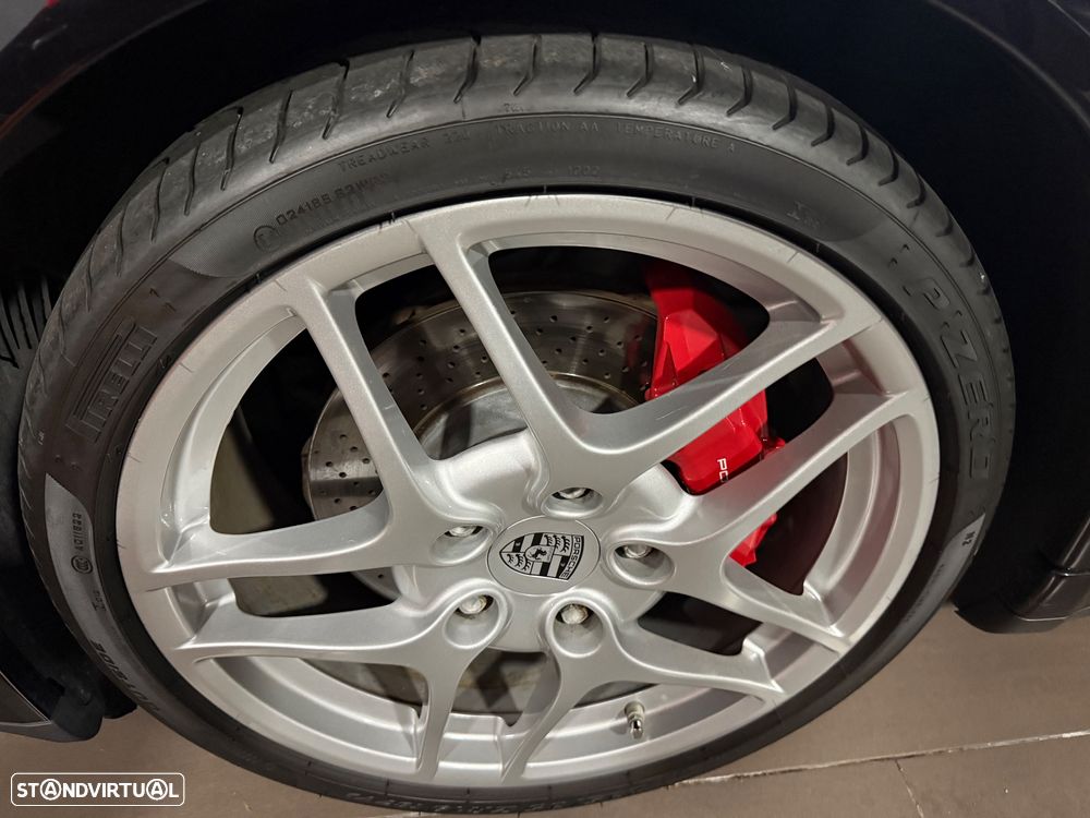 Porsche 911 (997) Carrera 4 S PDK - 38