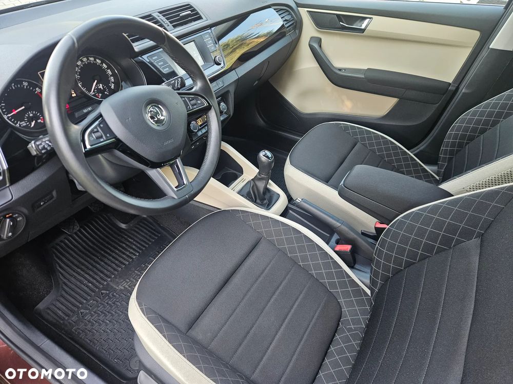 Skoda Fabia 1.2 TSI Edition - 11