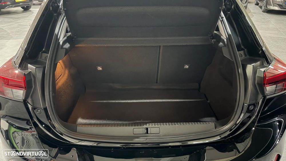 Opel Corsa 1.2 T Edition Aut. - 3