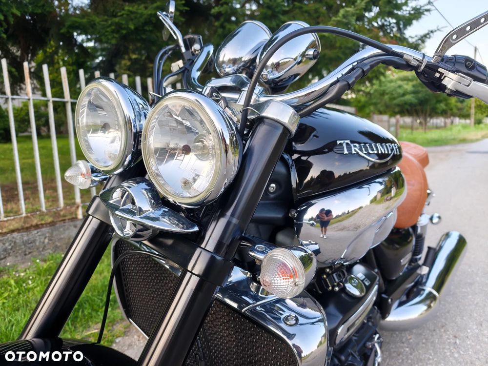Triumph Rocket - 14