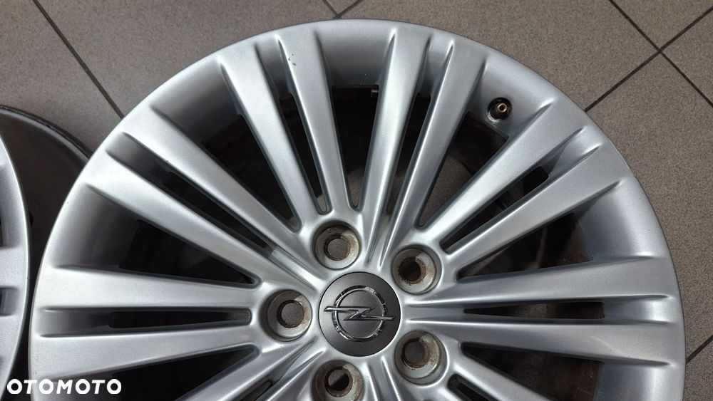 Felgi Aluminiowe 18 Opel Insignia A 5x120 ET 42 - 10