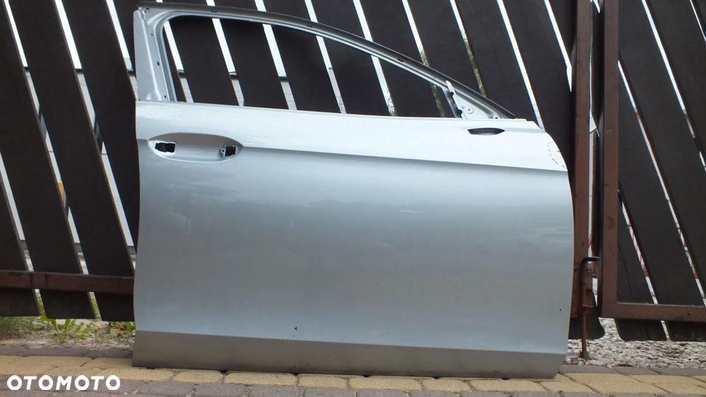 Drzwi przednie prawe Volkswagen Passat B9 - 1