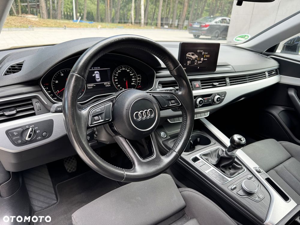 Audi A4 Avant 2.0 TDI design - 21