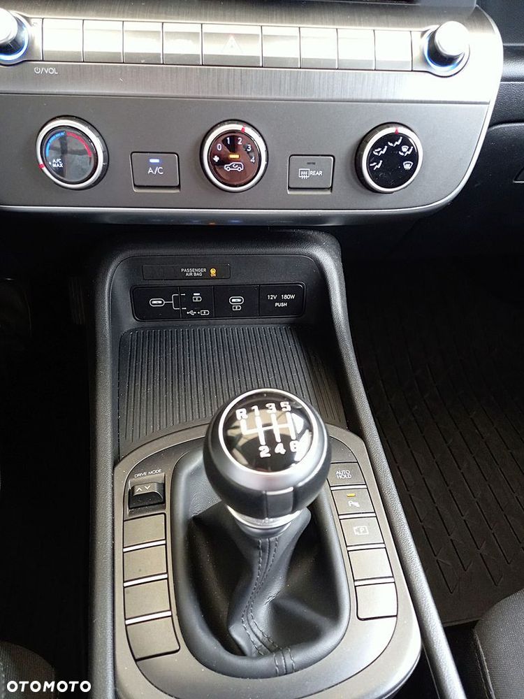 Hyundai Kona 1.0 T-GDI Smart - 21