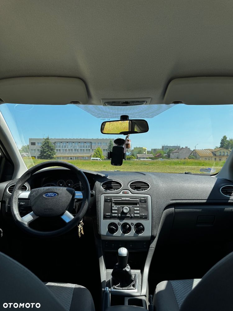 Ford Focus 1.8 FF Platinium X - 8