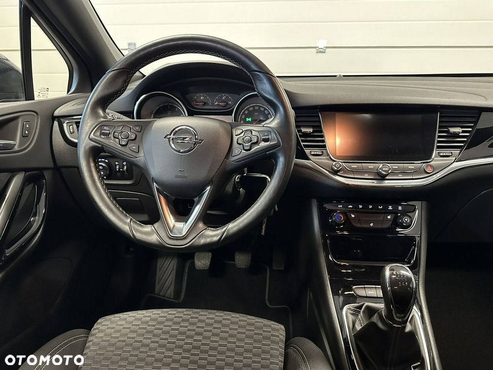 Opel Astra - 17