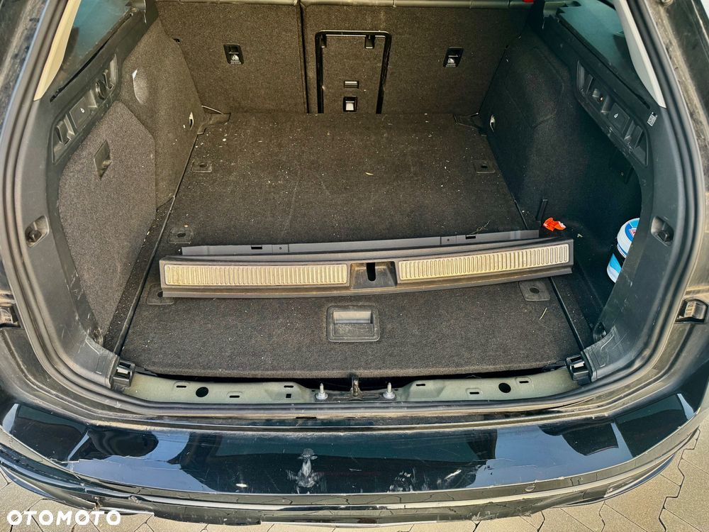 Volkswagen Passat 2.0 TDI 4Mot Elegance DSG - 5